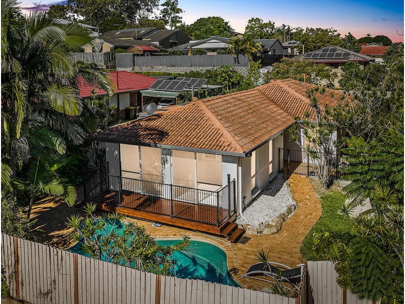 31 Chateau Street, Carseldine QLD 4034