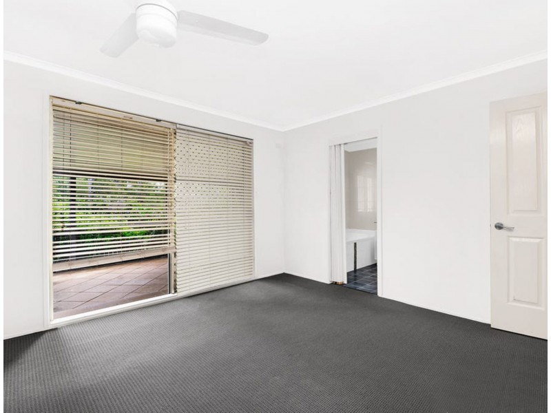 31 Chateau Street, Carseldine QLD 4034