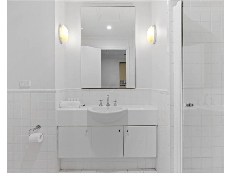 32/47 Lonsdale Street, Melbourne VIC 3000