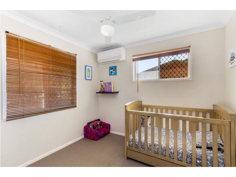 59 Folkstone Avenue, Albany Creek QLD 4035