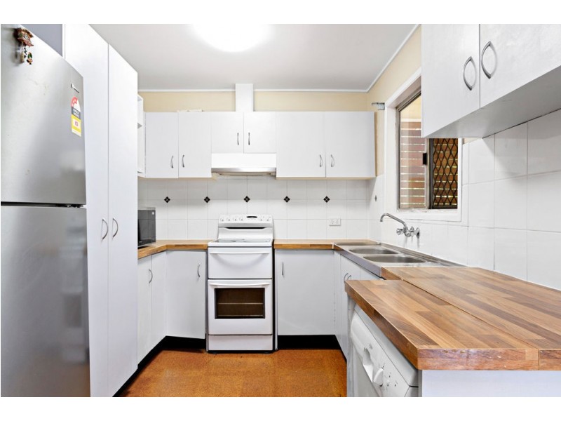 59 Folkstone Avenue, Albany Creek QLD 4035