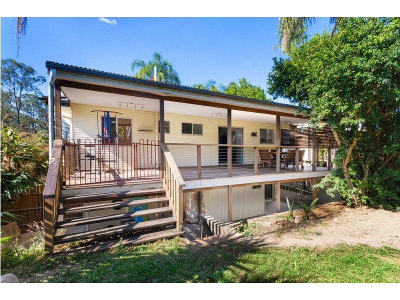 59 Folkstone Avenue, Albany Creek QLD 4035