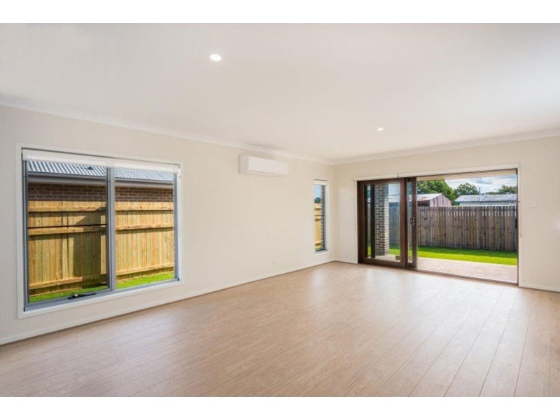 37 Slate Court, Logan Reserve QLD 4133