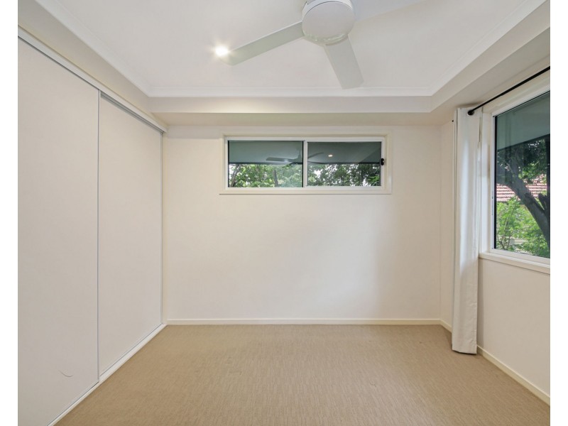 16 Barber Street, Keperra QLD 4054