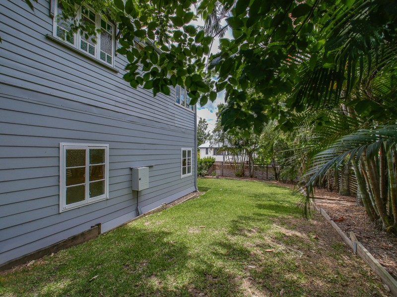 55 Leiper Street, Stafford QLD 4053