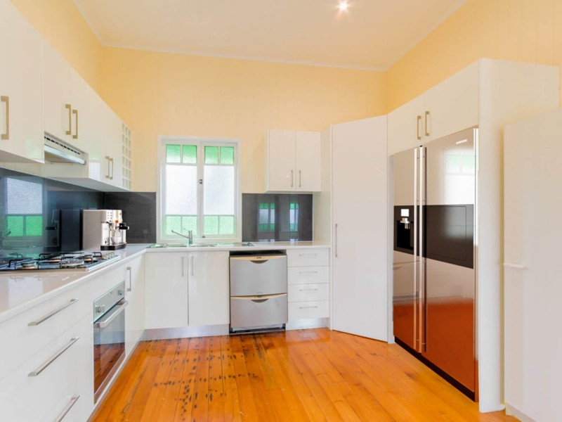 55 Leiper Street, Stafford QLD 4053