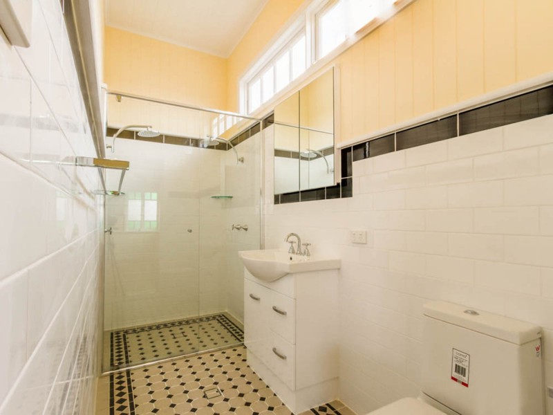 55 Leiper Street, Stafford QLD 4053