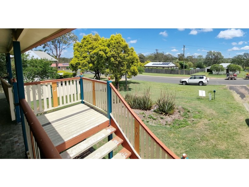 4 Douglas Street, Murgon QLD 4605