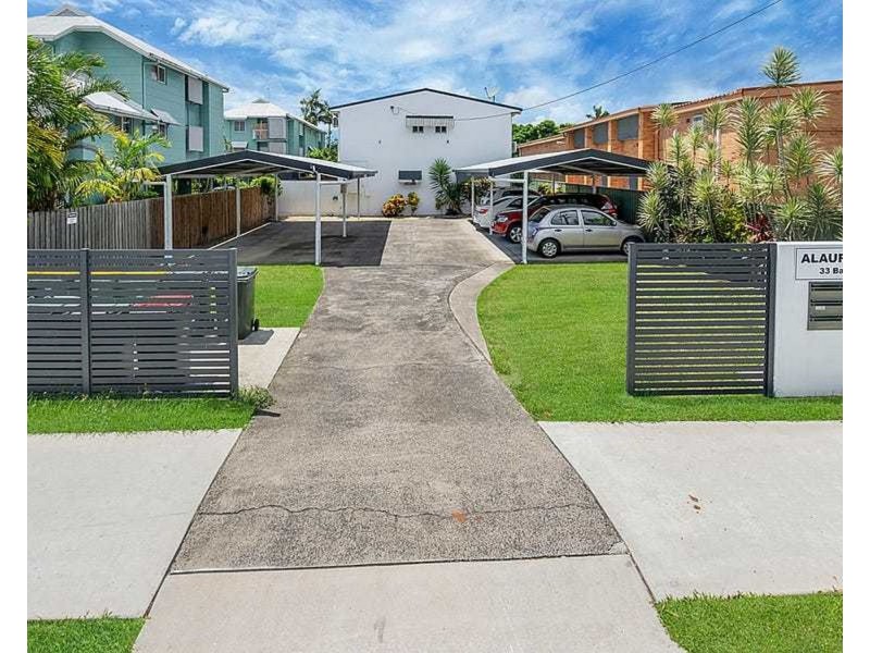 2/33 Balaclava Road, Earlville QLD 4870