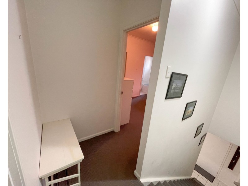 2/33 Balaclava Road, Earlville QLD 4870