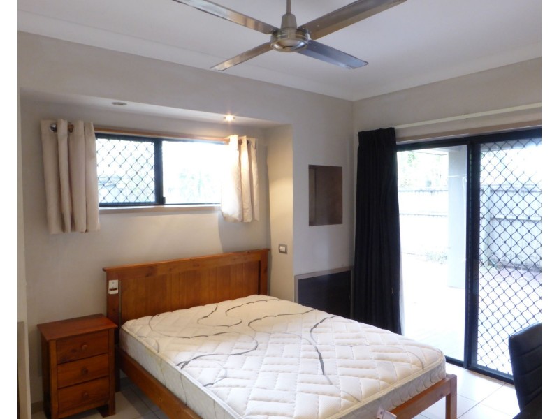 14 Landsborough Drive, Smithfield QLD 4878