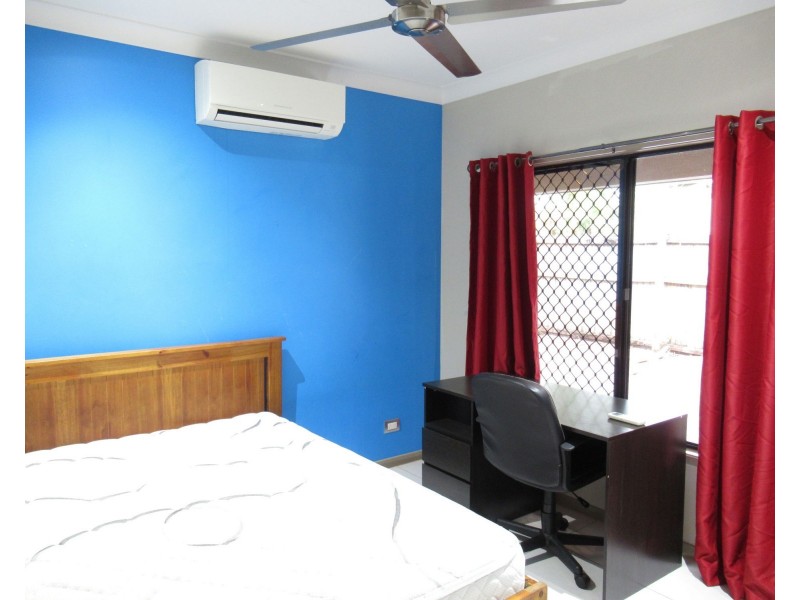 14 Landsborough Drive, Smithfield QLD 4878