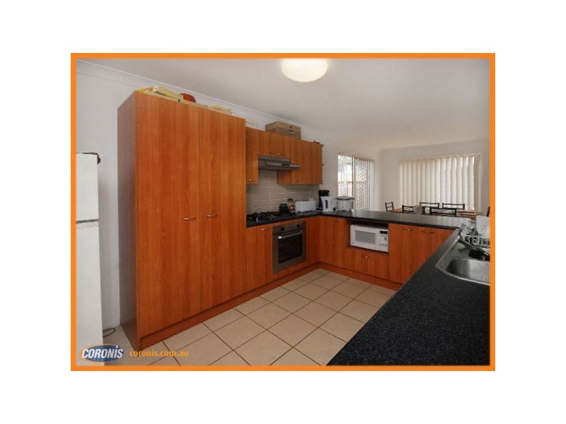 18 Acacia Crescent, Kallangur QLD 4503