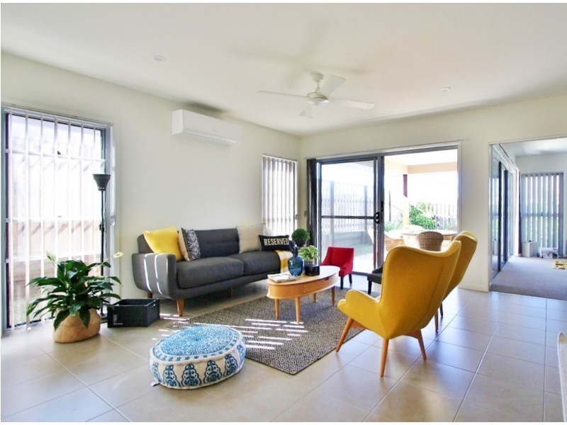 25 Golden Wattle Avenue, Mount Cotton QLD 4165