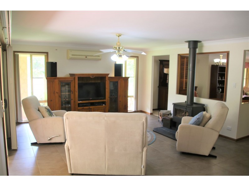 106 Wyuna Drive, Glastonbury QLD 4570