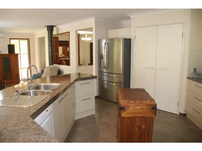 106 Wyuna Drive, Glastonbury QLD 4570