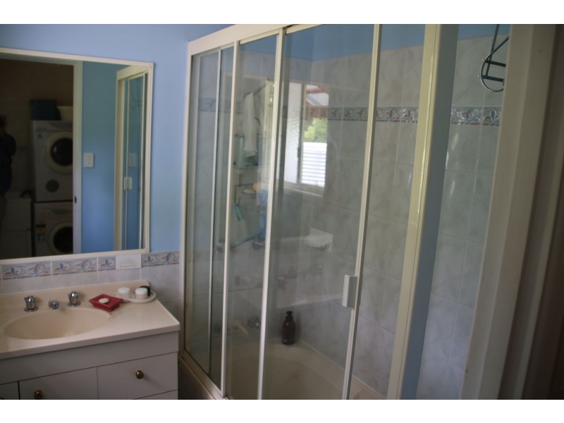 106 Wyuna Drive, Glastonbury QLD 4570