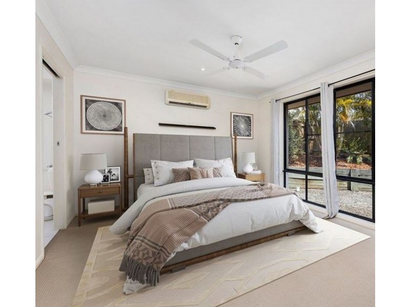 2 De Valera St, Collingwood Park QLD 4301