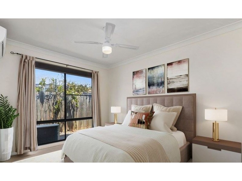 2 De Valera St, Collingwood Park QLD 4301