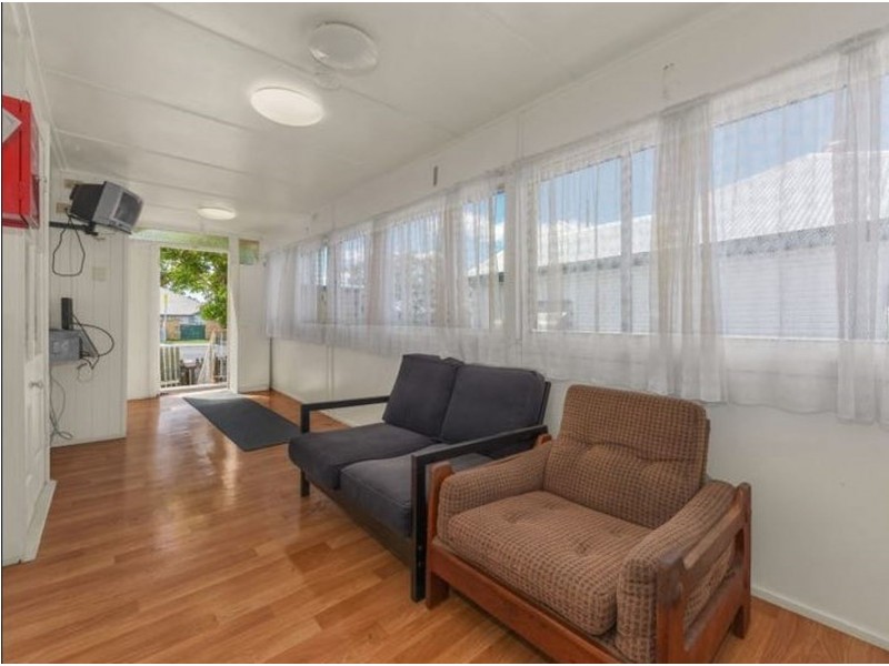 169 gladstone, Highgate Hill QLD 4101