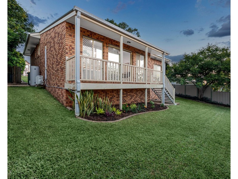 114 Hargreaves Road, Manly West QLD 4179