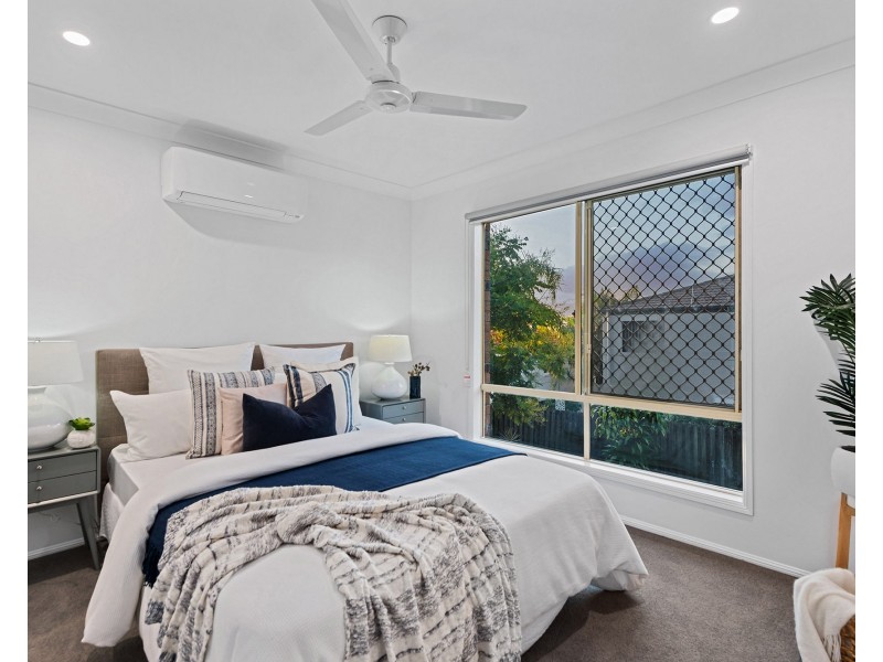 114 Hargreaves Road, Manly West QLD 4179