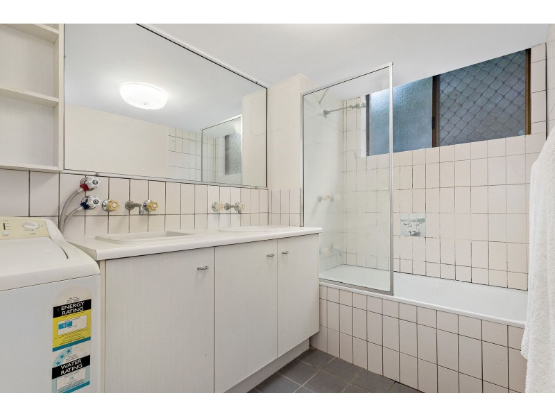 2/33 Cadell St, Toowong QLD 4066