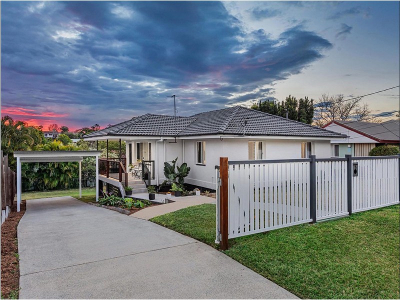 5 Tegula Street, Mansfield QLD 4122