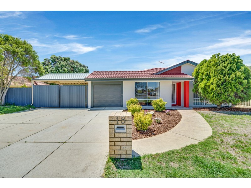 18 Coronata Drive, Warnbro WA 6169