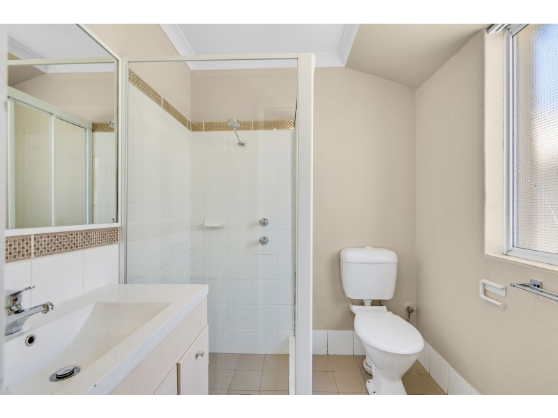 18 Coronata Drive, Warnbro WA 6169