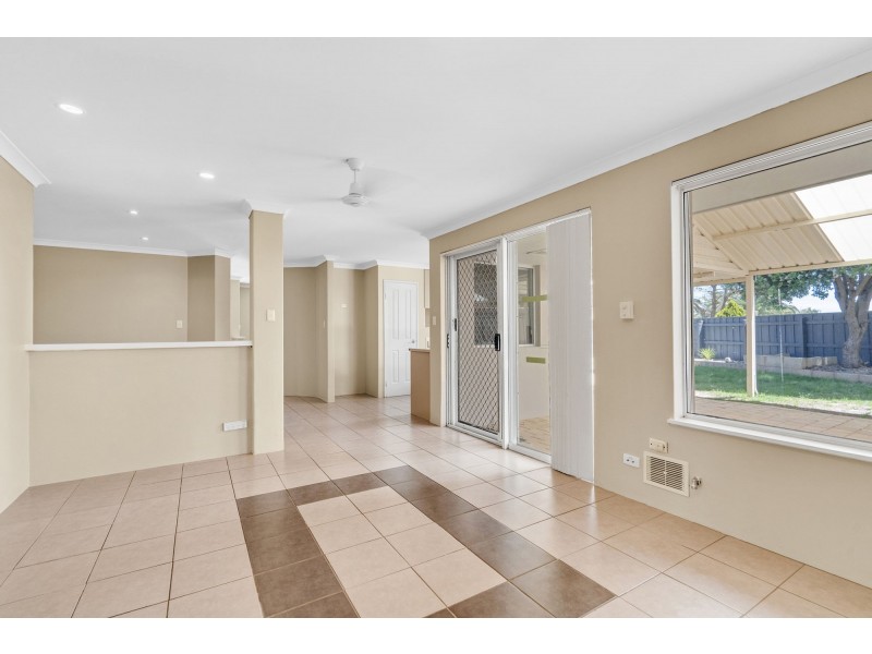 18 Coronata Drive, Warnbro WA 6169