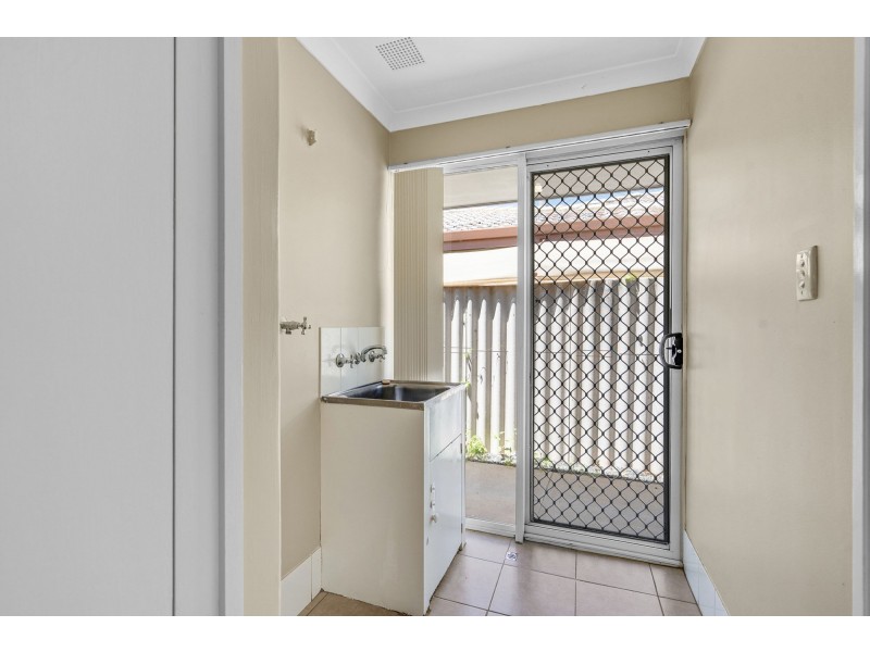 18 Coronata Drive, Warnbro WA 6169