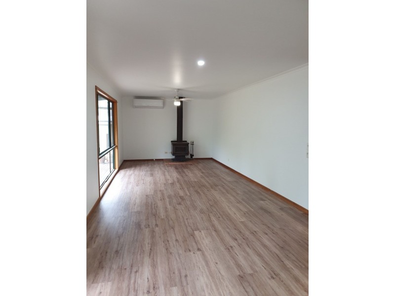 66 Windsor Drive, Sarsfield VIC 3875