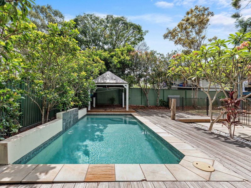 111 Greta St, Manly West QLD 4179