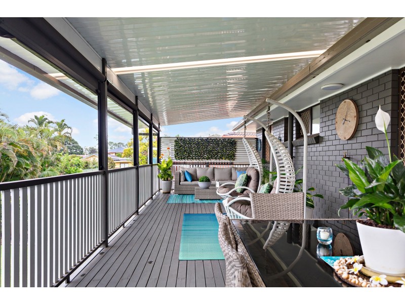 27 Pleasant Drive, Albany Creek QLD 4035