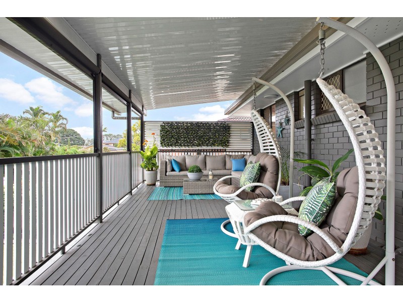 27 Pleasant Drive, Albany Creek QLD 4035