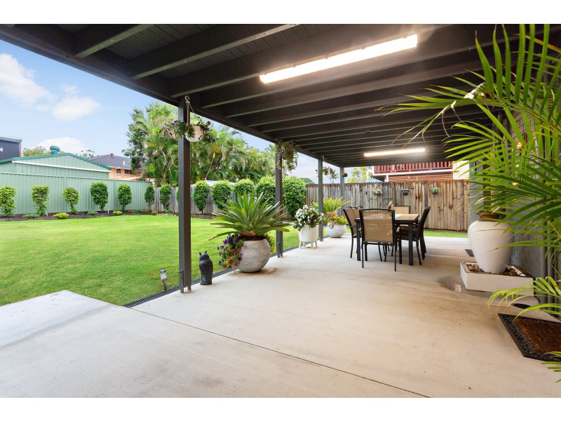 27 Pleasant Drive, Albany Creek QLD 4035