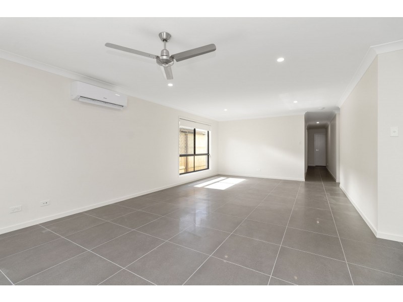 37 Almandin Street, Logan Reserve QLD 4133