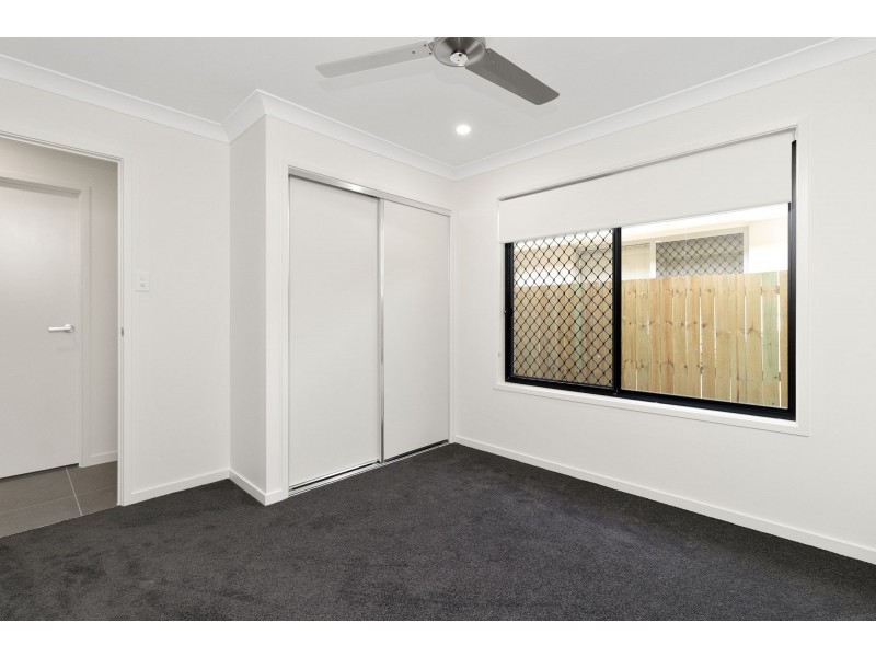 37 Almandin Street, Logan Reserve QLD 4133