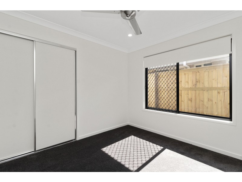 37 Almandin Street, Logan Reserve QLD 4133