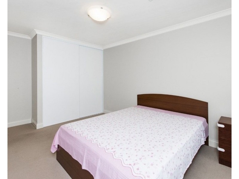 6 Alcaston Road, Harrisdale WA 6112