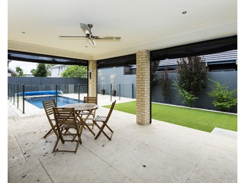 6 Alcaston Road, Harrisdale WA 6112