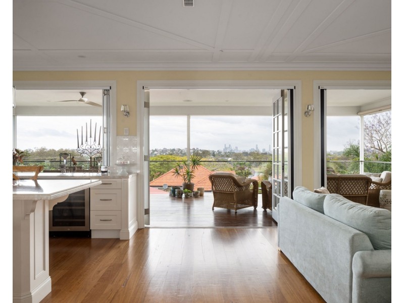 8 Sylvan Avenue, Nundah QLD 4012