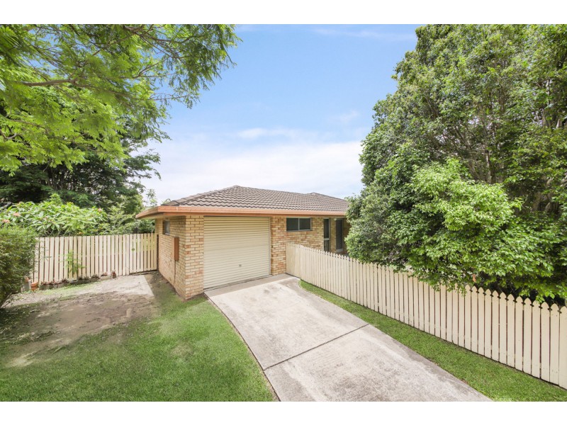 107 Bridgnorth Street, Carindale QLD 4152