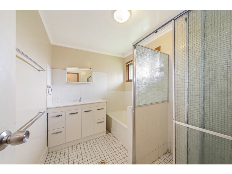 107 Bridgnorth Street, Carindale QLD 4152