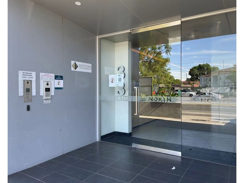 704/33 Racecourse Road, North Melbourne VIC 3051