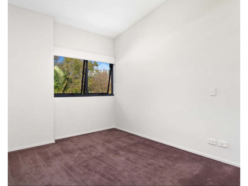 8/2-4 Garden Terrace, Newmarket QLD 4051