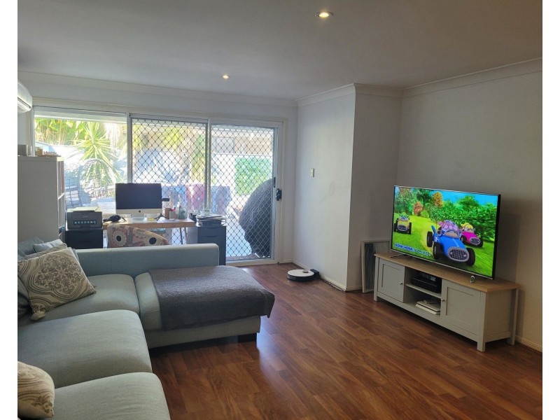 15 Bloomfield Cct, Ormeau QLD 4208