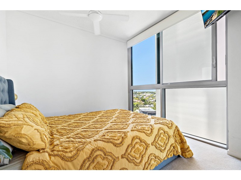 11212/8 Harbour Road, Hamilton QLD 4007