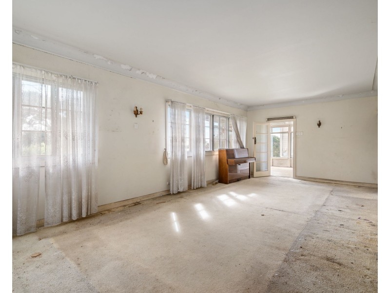 54 Shepherd St, Wynnum QLD 4178